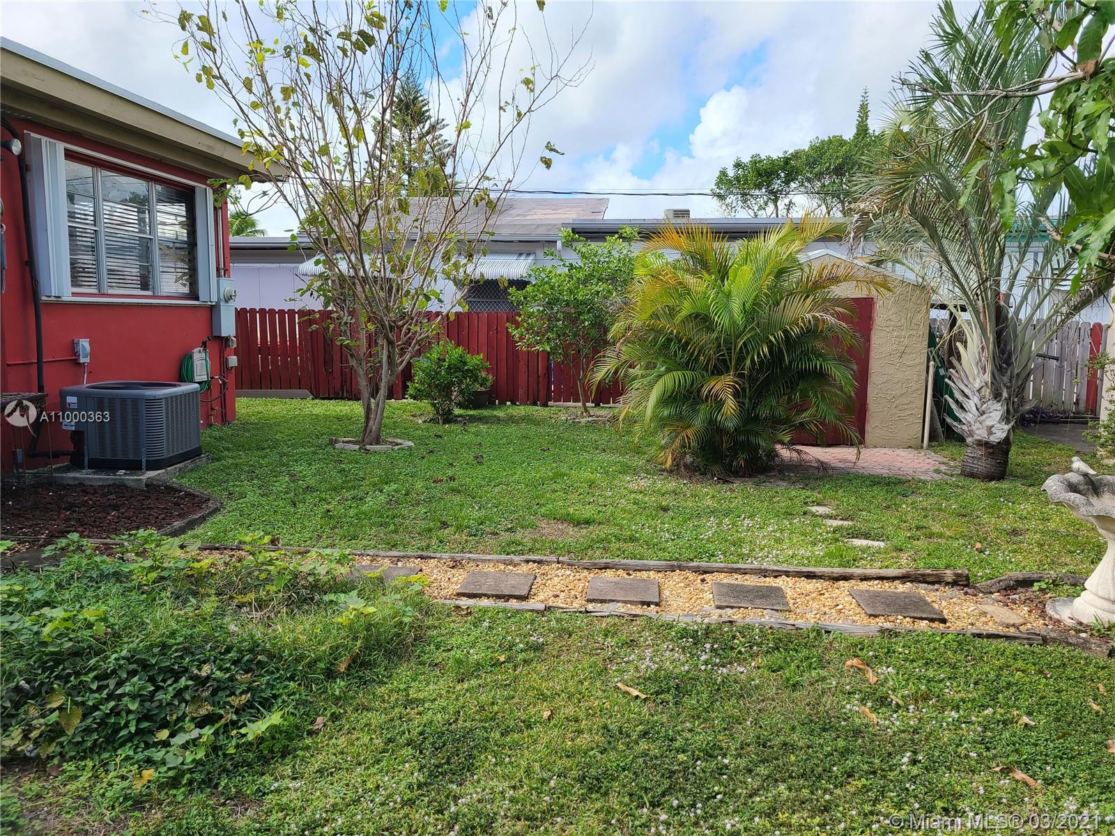 See details / 1111 sq. ft. $ 2021-02-17 0 Photo