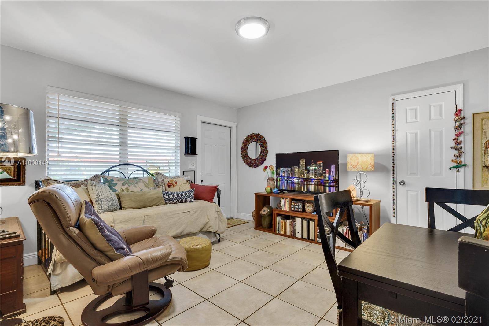 See details / 1560 sq. ft. $ 2021-02-17 0 Photo