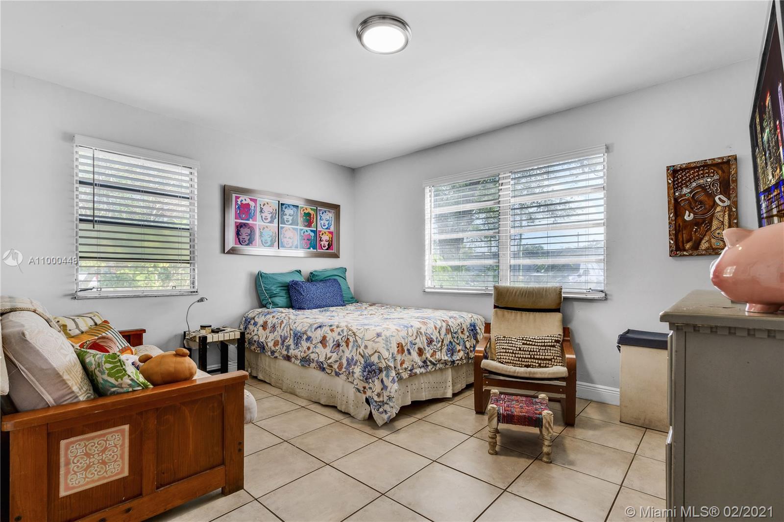 See details / 1560 sq. ft. $ 2021-02-17 0 Photo