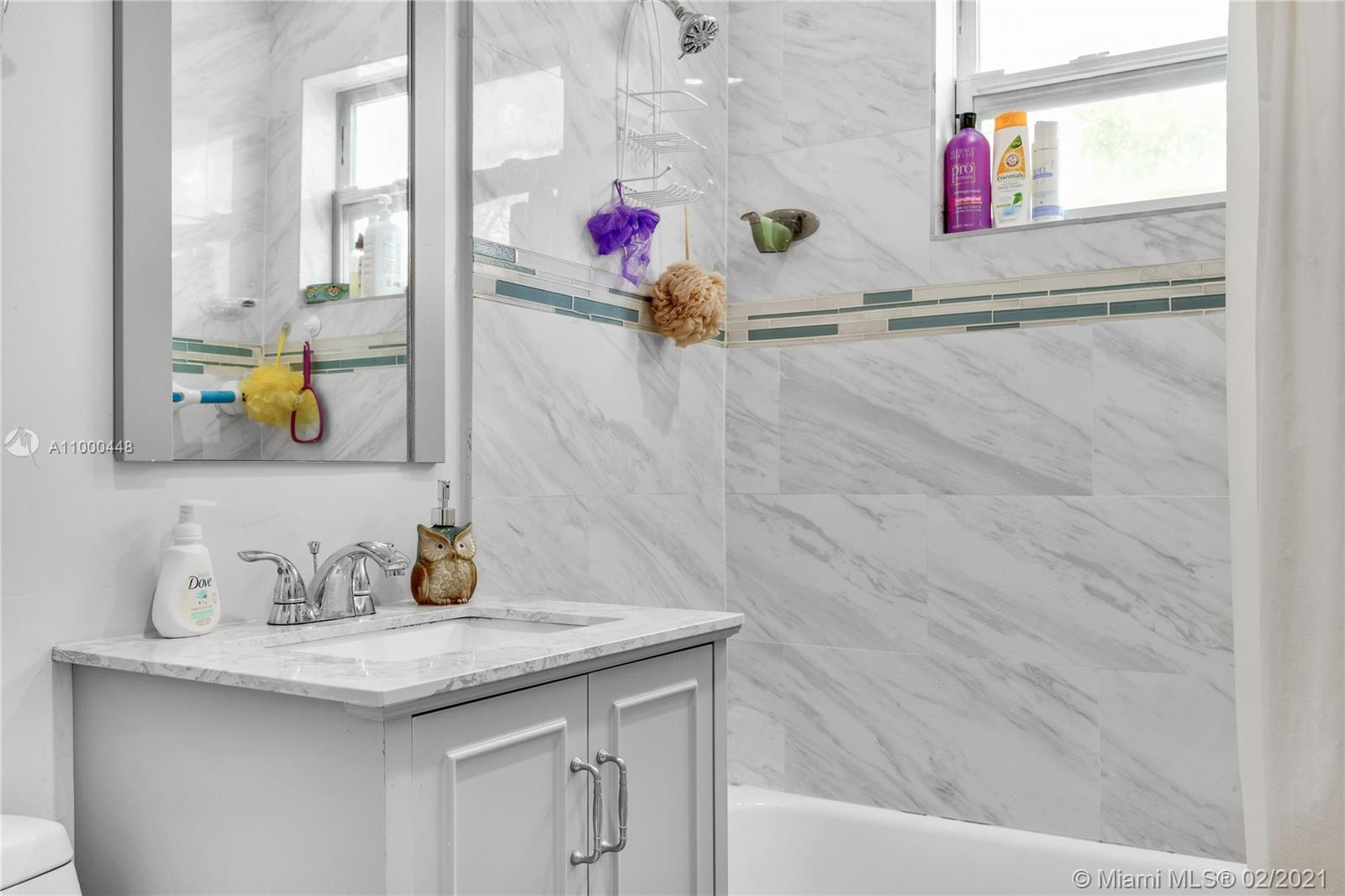 See details / 1560 sq. ft. $ 2021-02-17 0 Photo