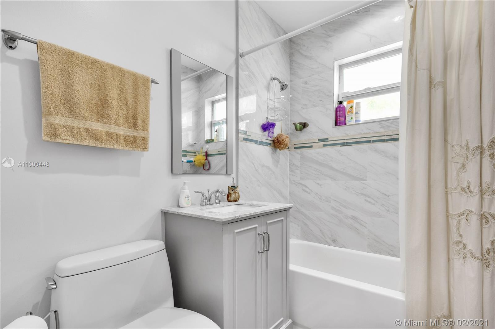 See details / 1560 sq. ft. $ 2021-02-17 0 Photo