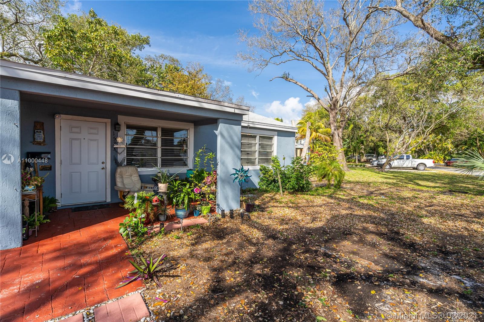 See details / 1560 sq. ft. $ 2021-02-17 0 Photo