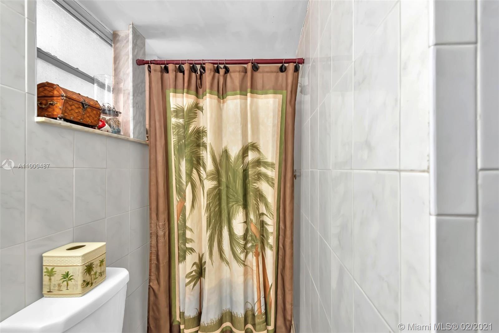 See details / 1475 sq. ft. $ 2021-02-17 0 Photo