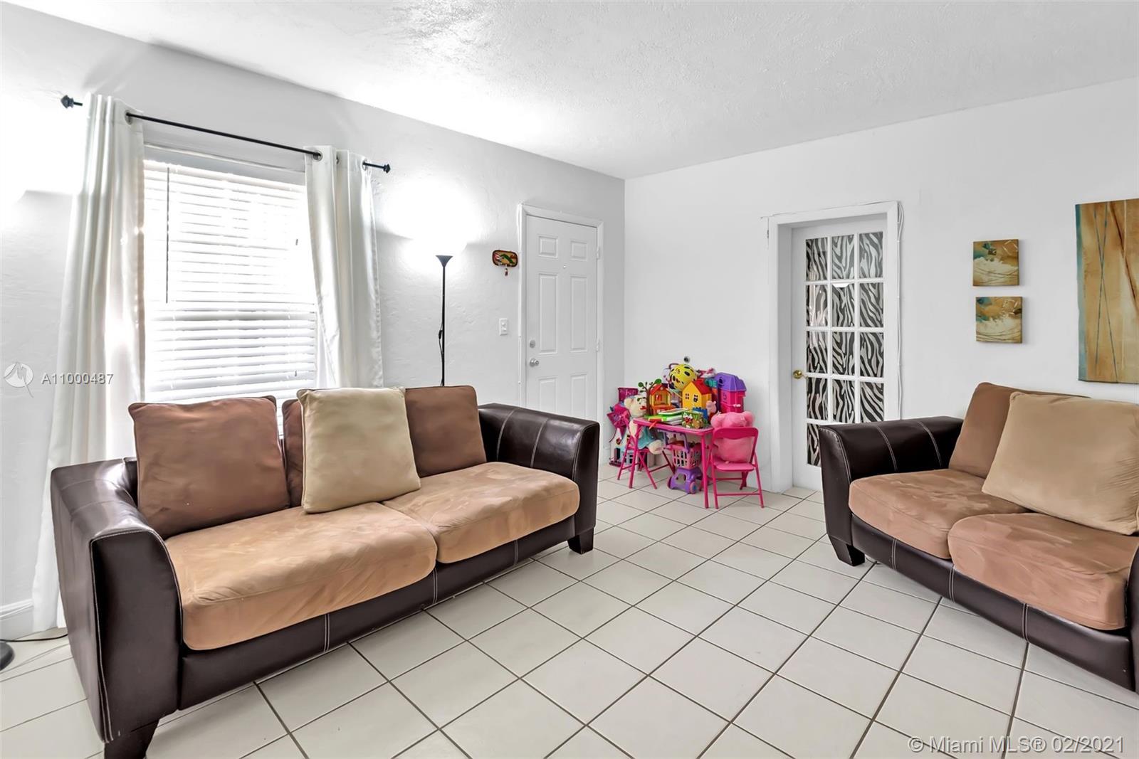 See details / 1475 sq. ft. $ 2021-02-17 0 Photo