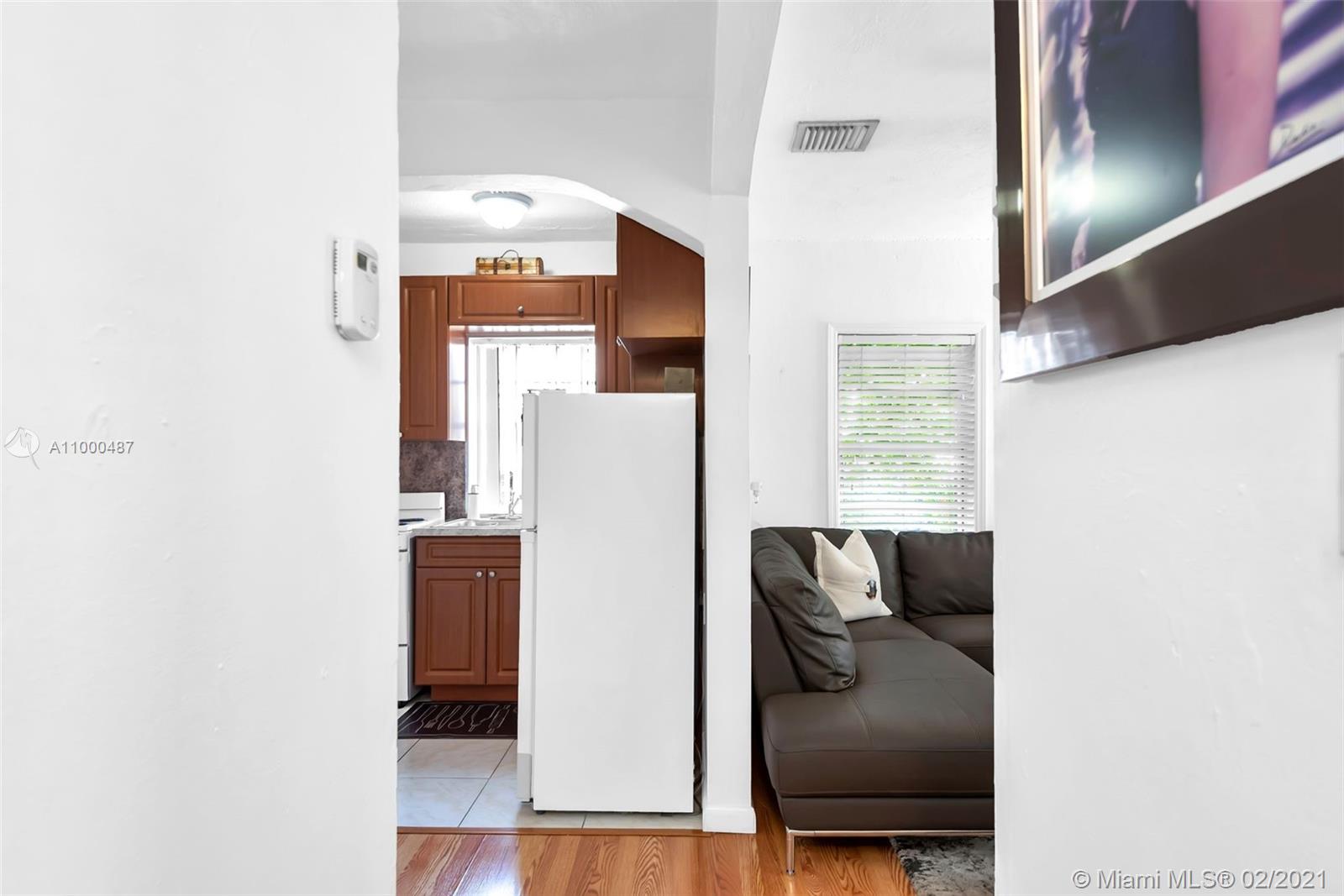 See details / 1475 sq. ft. $ 2021-02-17 0 Photo