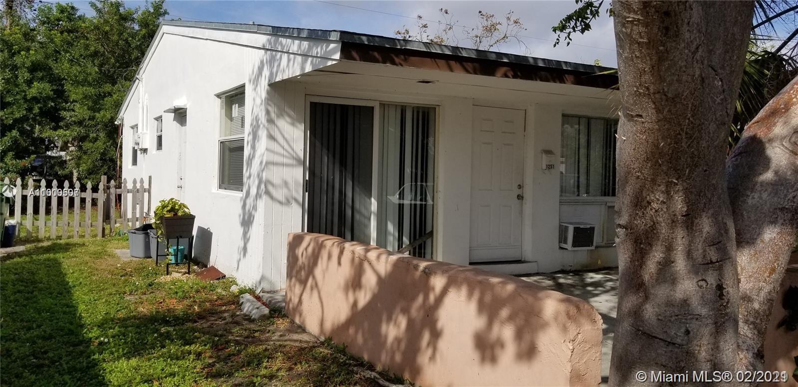 See details / 1689 sq. ft. $ 2021-02-17 0 Photo