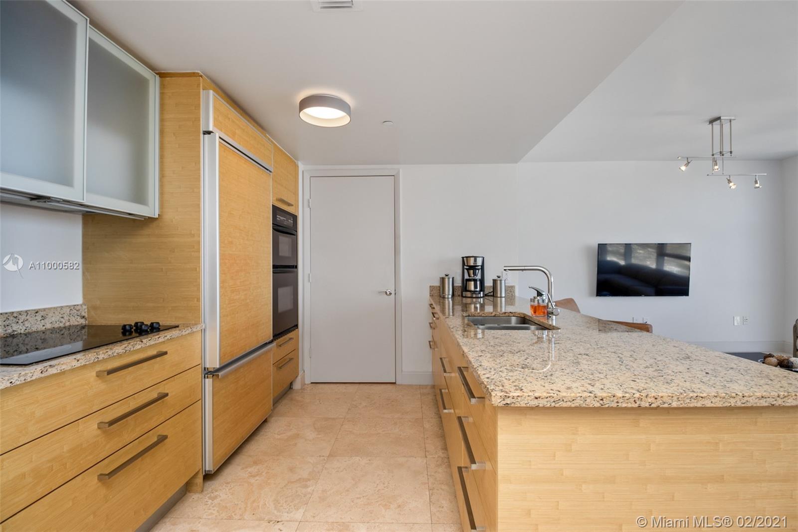 Ver detalles 4807 1 / 1 871 sq. ft. $ 2021-02-17 0 foto