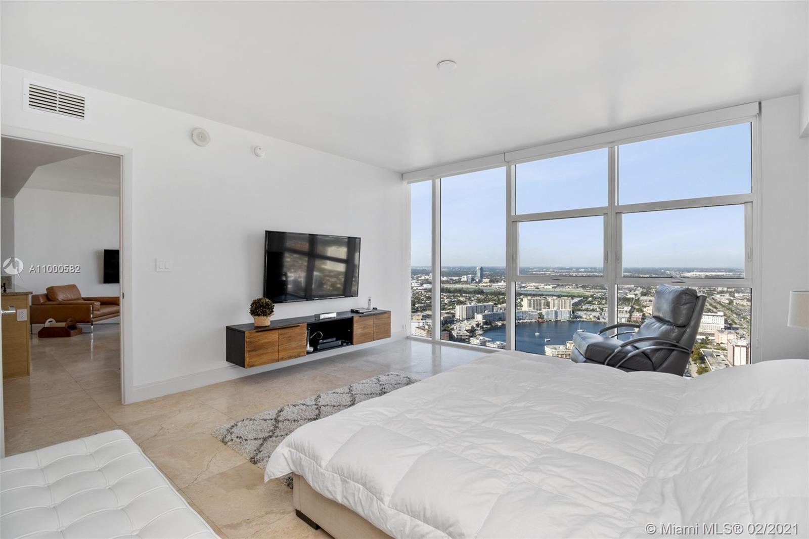 Ver detalles 4807 1 / 1 871 sq. ft. $ 2021-02-17 0 foto