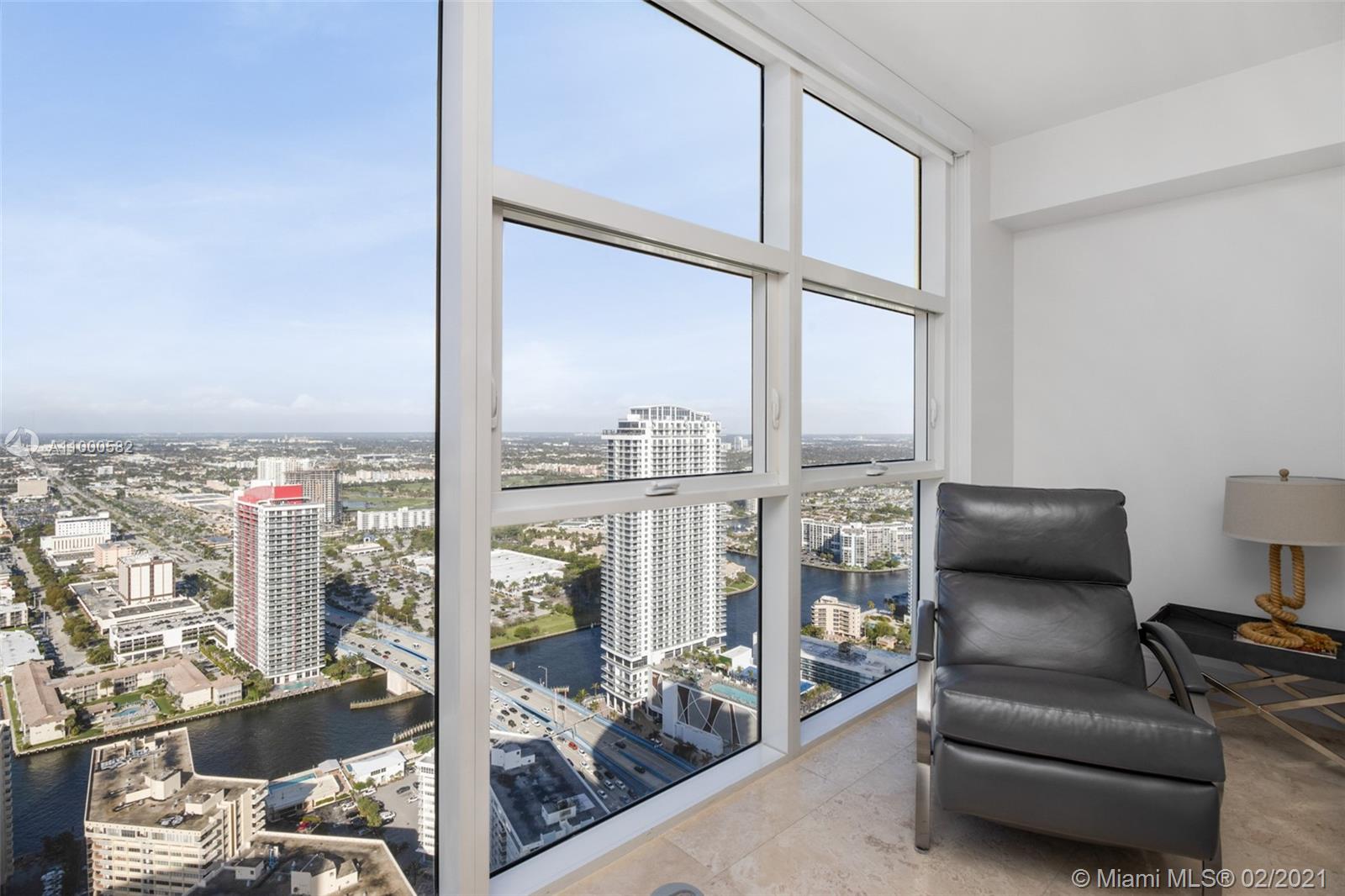 Ver detalles 4807 1 / 1 871 sq. ft. $ 2021-02-17 0 foto