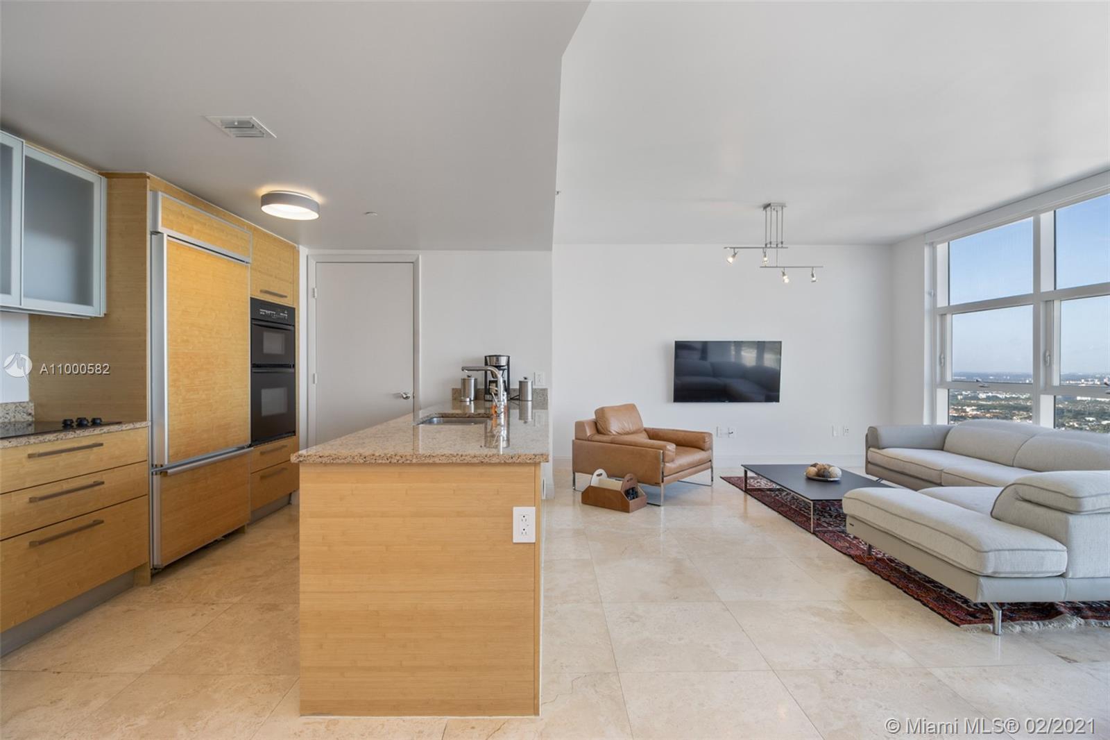 Ver detalles 4807 1 / 1 871 sq. ft. $ 2021-02-17 0 foto