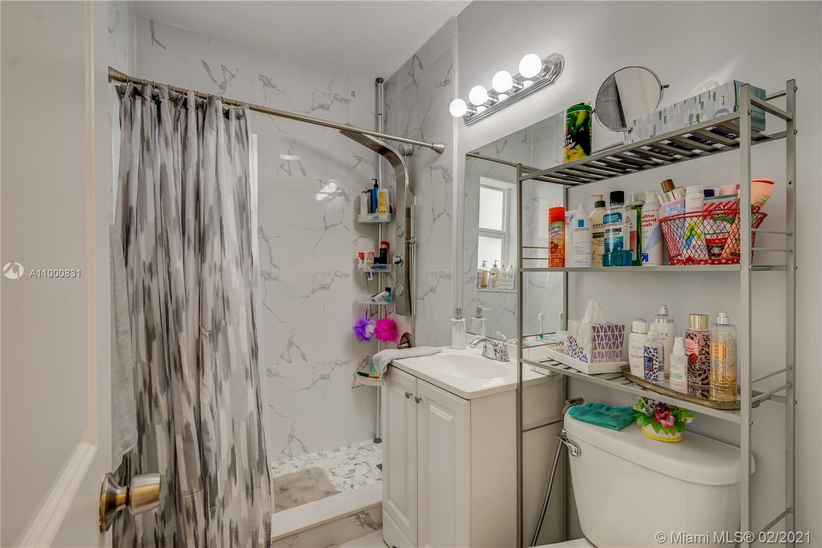 See details / 1613 sq. ft. $ 2021-02-17 0 Photo