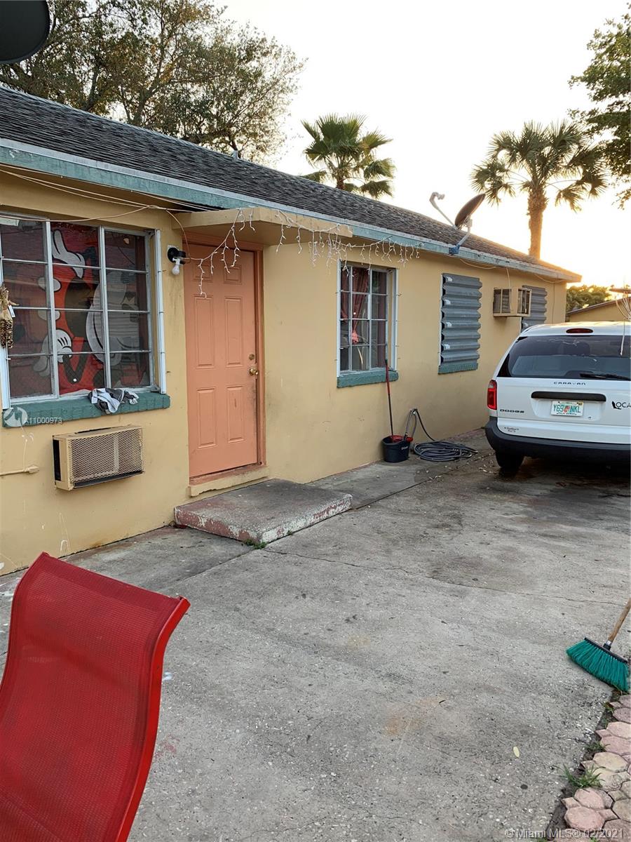 See details / 1035 sq. ft. $ 2021-02-18 0 Photo