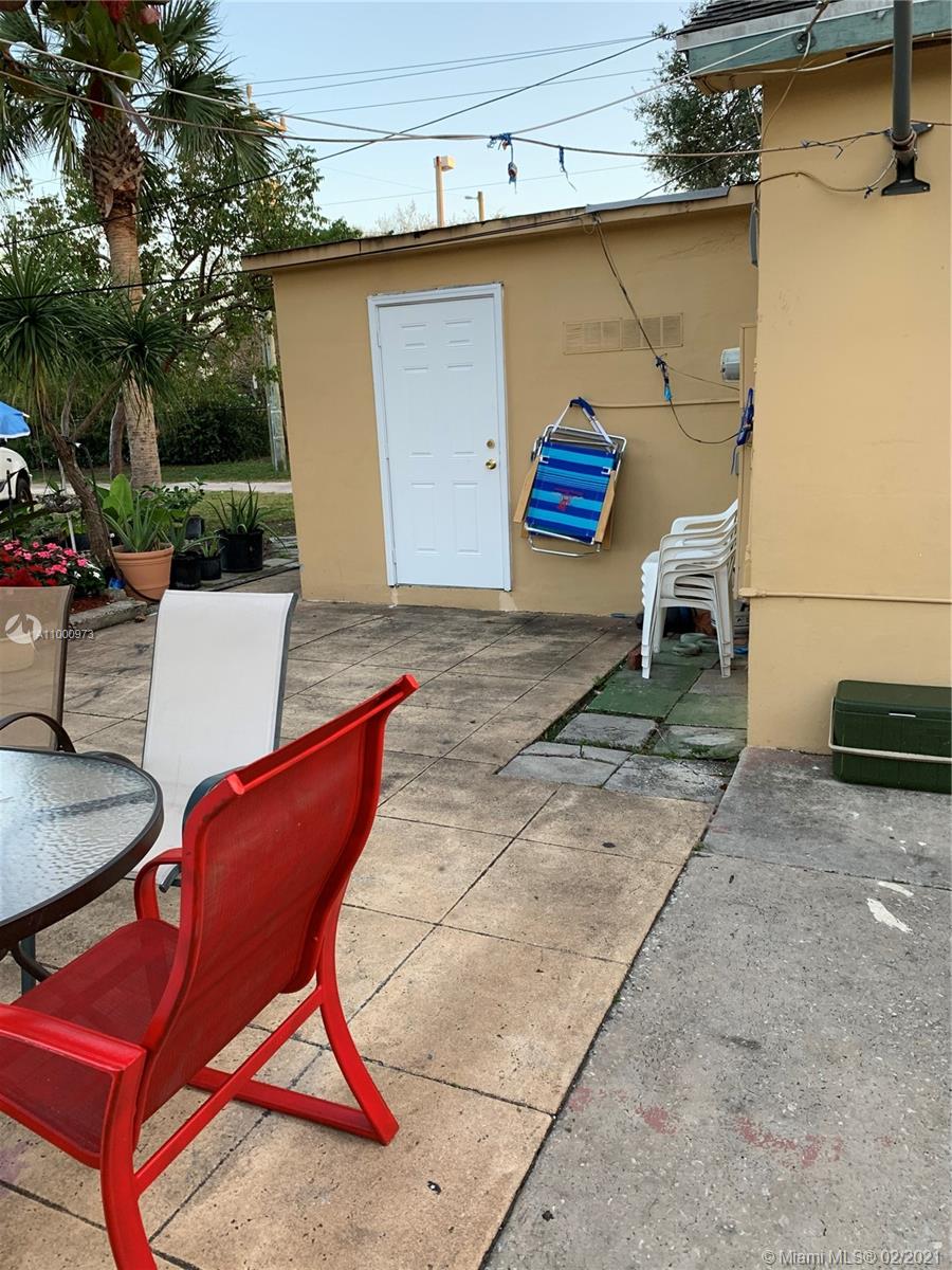 See details / 1035 sq. ft. $ 2021-02-18 0 Photo