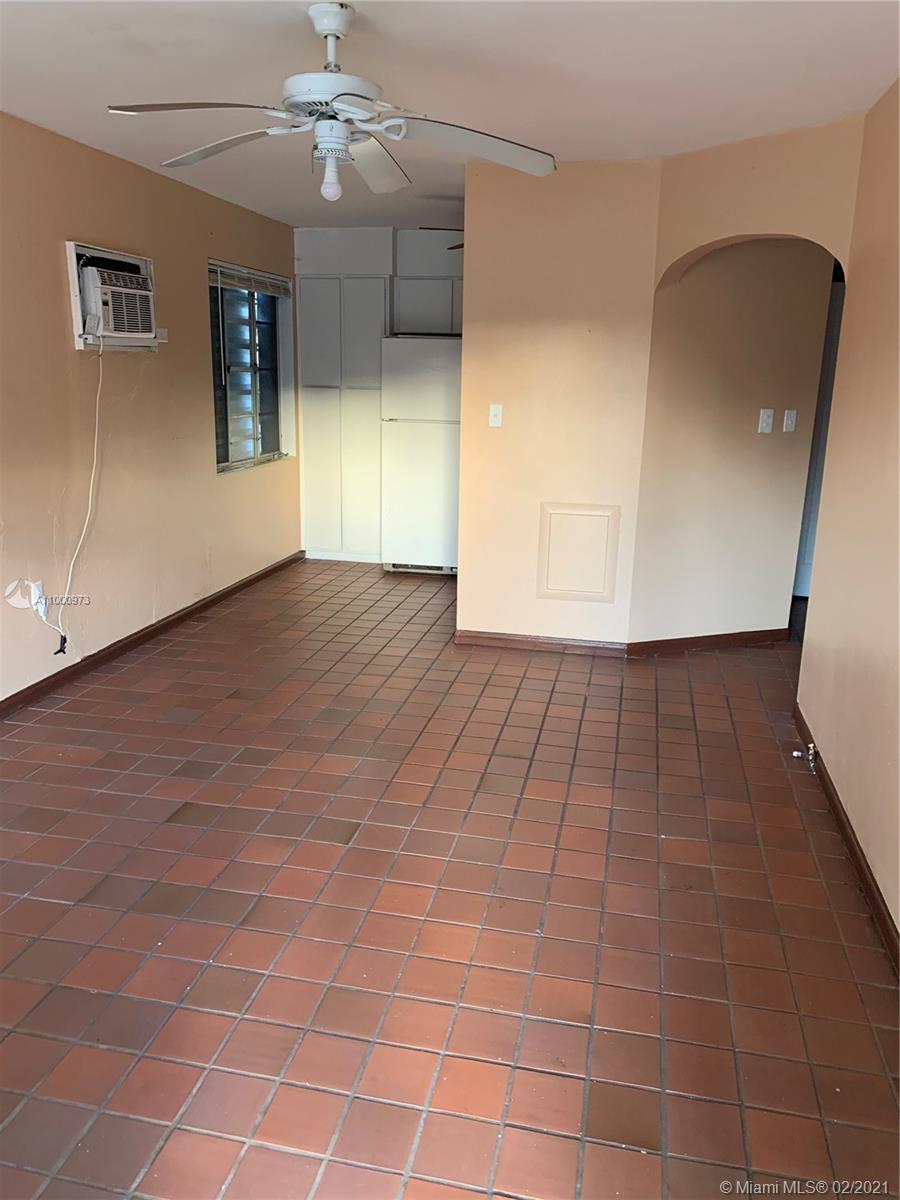 See details / 1035 sq. ft. $ 2021-02-18 0 Photo