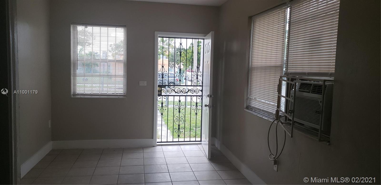 See details / 902 sq. ft. $ 2021-02-18 0 Photo