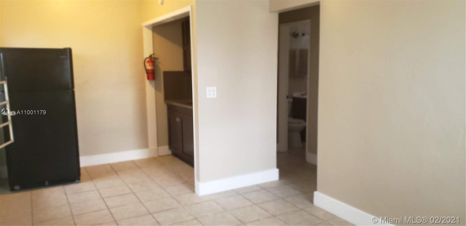 See details / 902 sq. ft. $ 2021-02-18 0 Photo