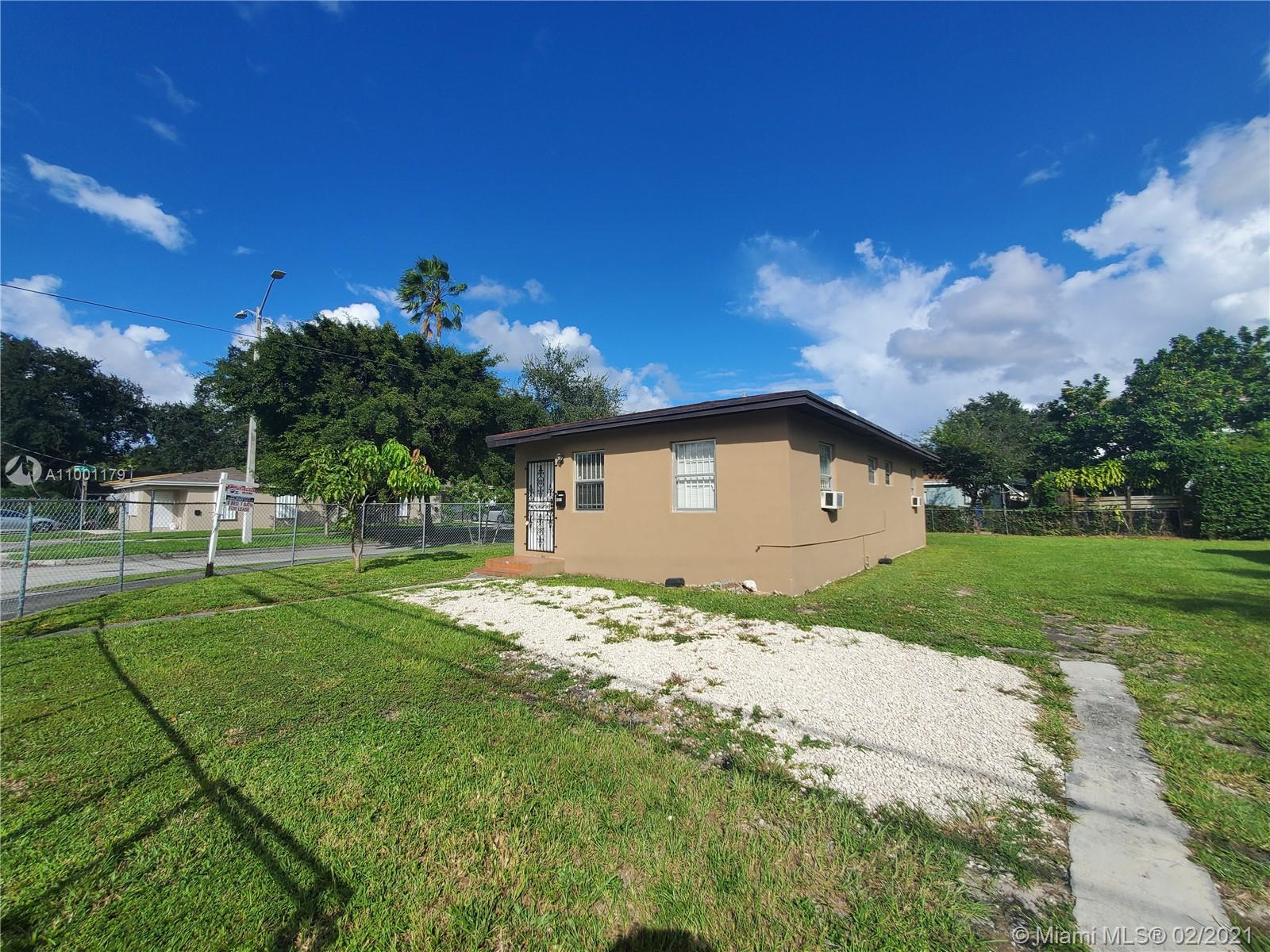 See details / 902 sq. ft. $ 2021-02-18 0 Photo