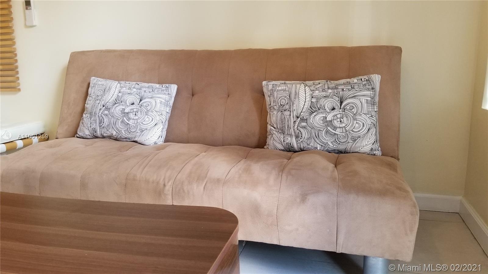 See details / 2972 sq. ft. $ 2021-02-18 0 Photo