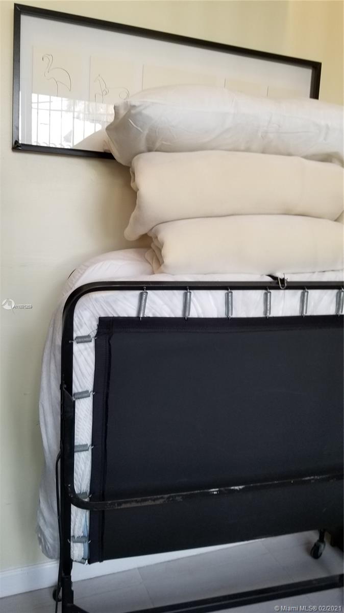See details / 2972 sq. ft. $ 2021-02-18 0 Photo