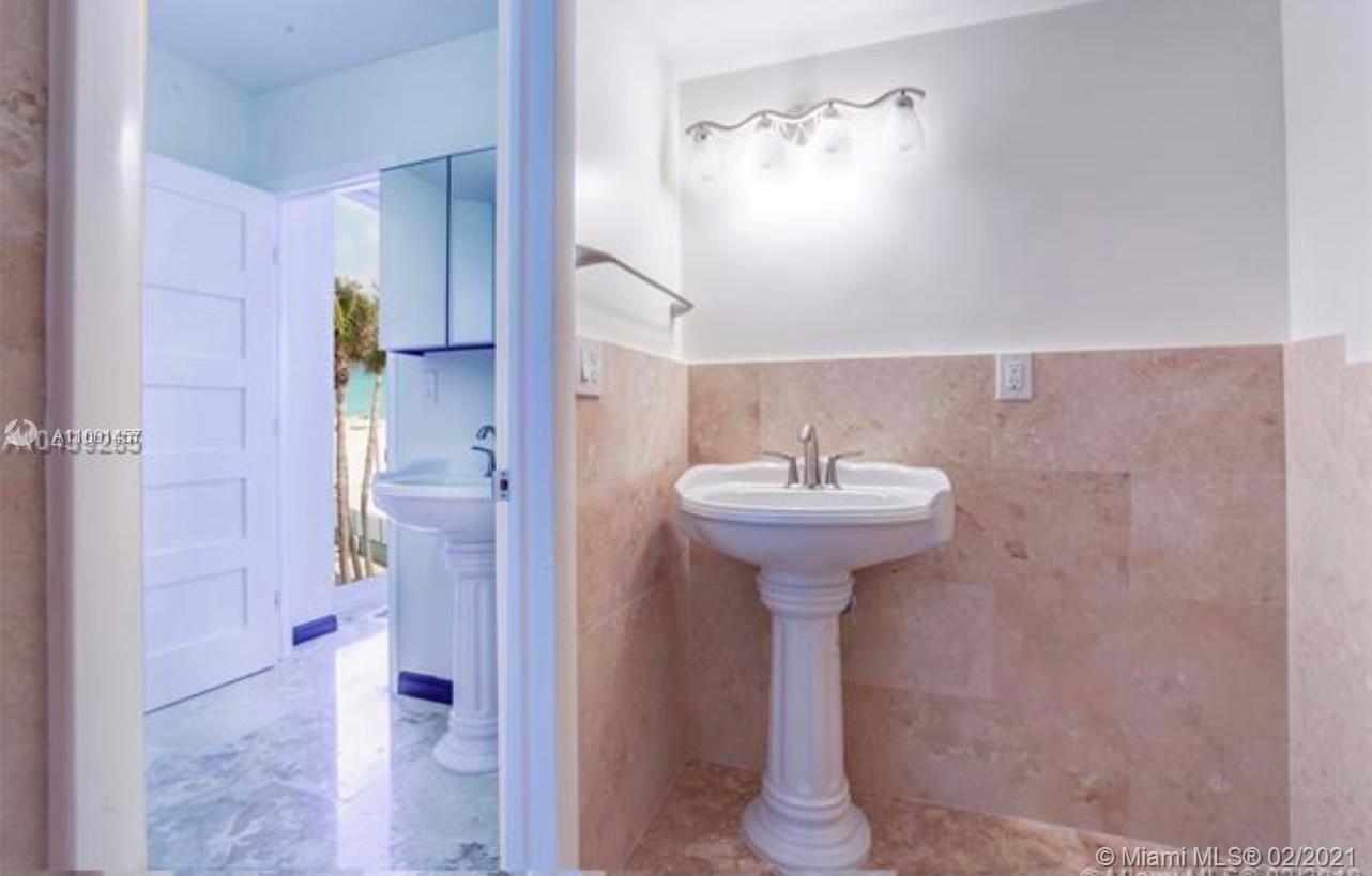 Photo of 3725 Ocean Dr #301, Hollywood, Florida, 33019 -