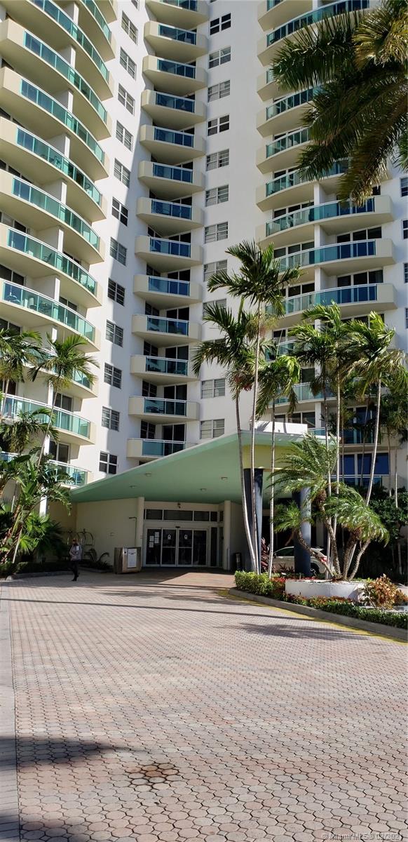 Photo of 3001 Ocean Dr #109, Hollywood, Florida, 33185 -