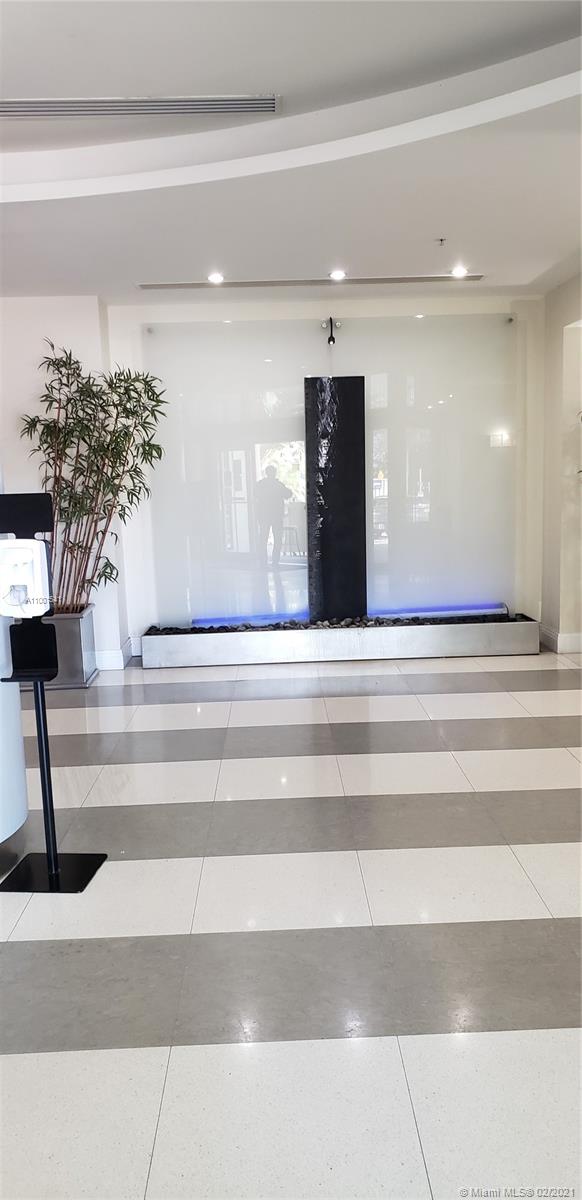 Photo of 3001 Ocean Dr #109, Hollywood, Florida, 33185 -