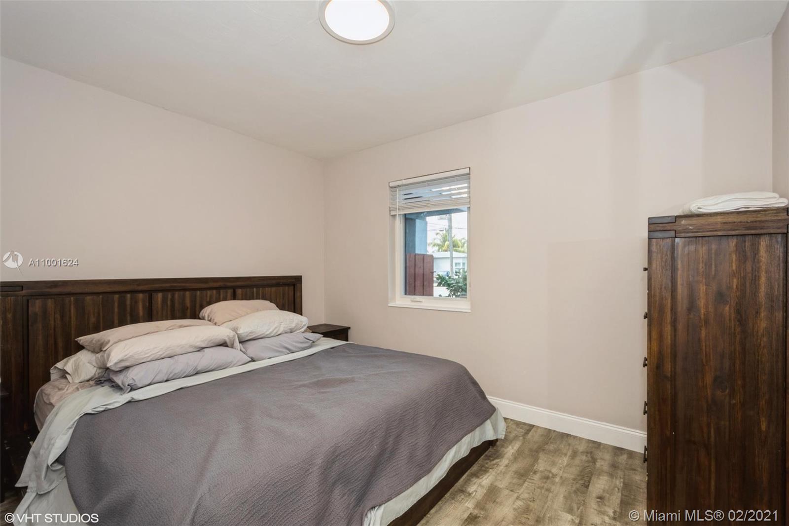 See details / 1569 sq. ft. $ 2021-02-19 0 Photo