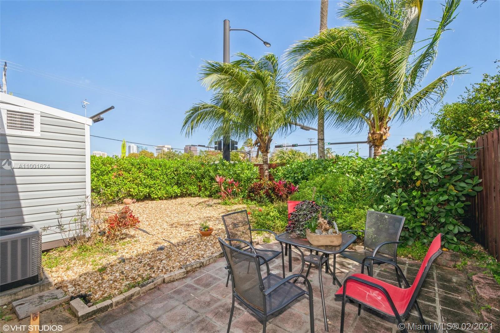 See details / 1569 sq. ft. $ 2021-02-19 0 Photo