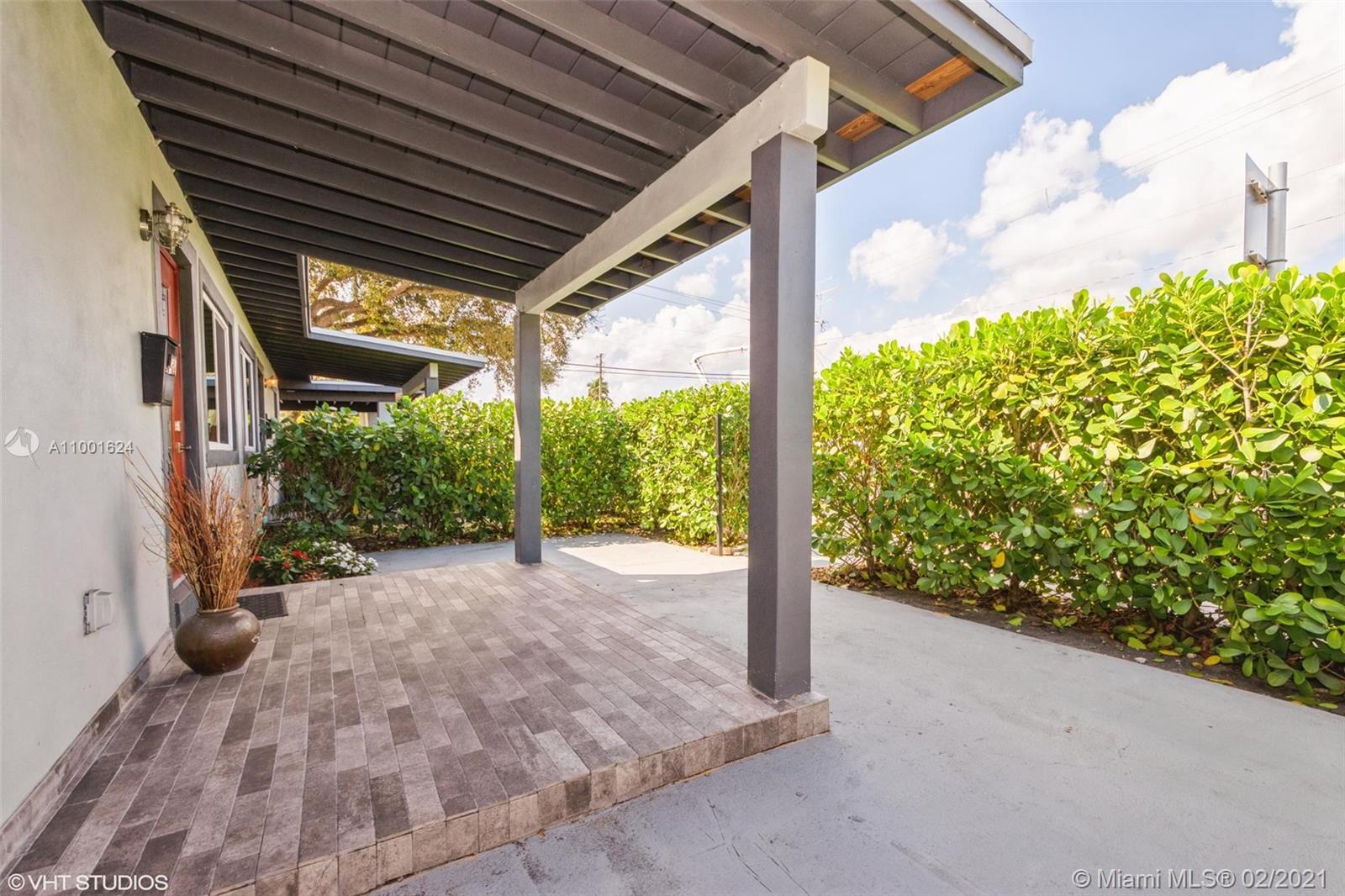 See details / 1569 sq. ft. $ 2021-02-19 0 Photo