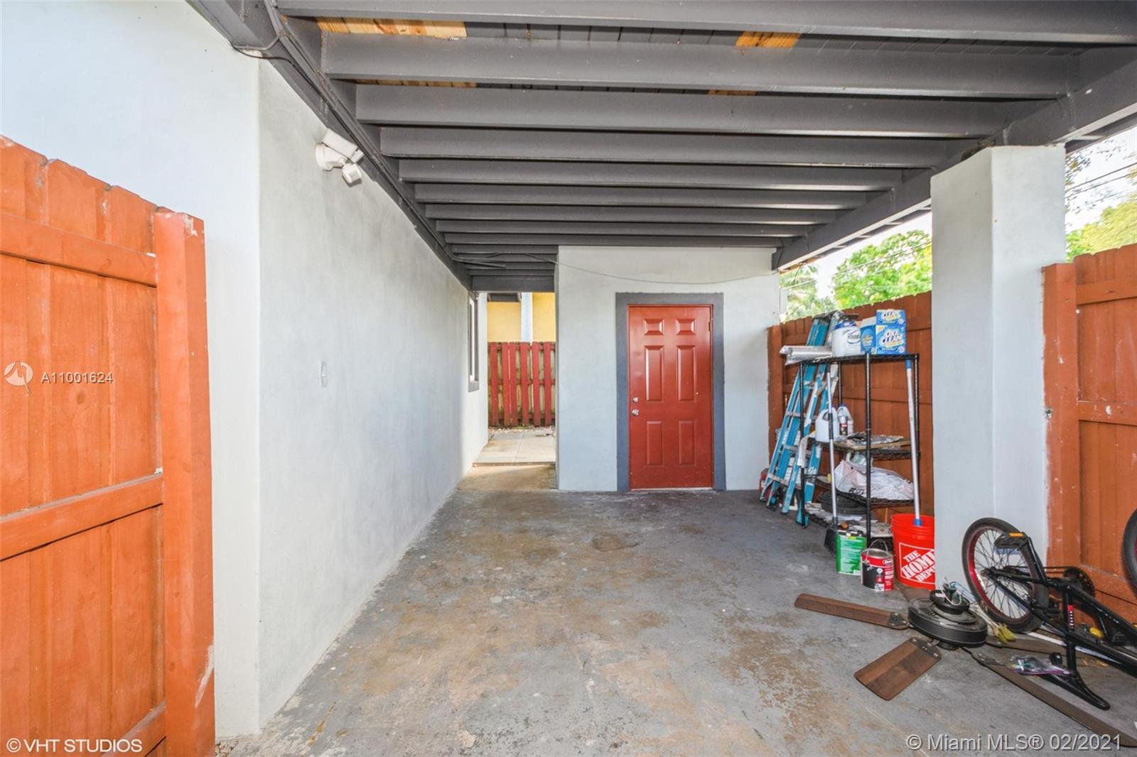 See details / 1569 sq. ft. $ 2021-02-19 0 Photo