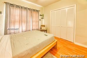 See details / 1272 sq. ft. $ 2021-03-30 0 Photo