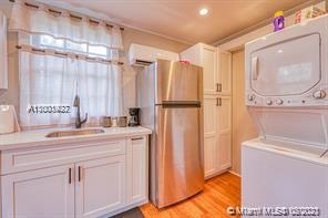 See details / 1272 sq. ft. $ 2021-03-30 0 Photo