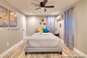 See details / 1272 sq. ft. $ 2021-03-30 0 Photo