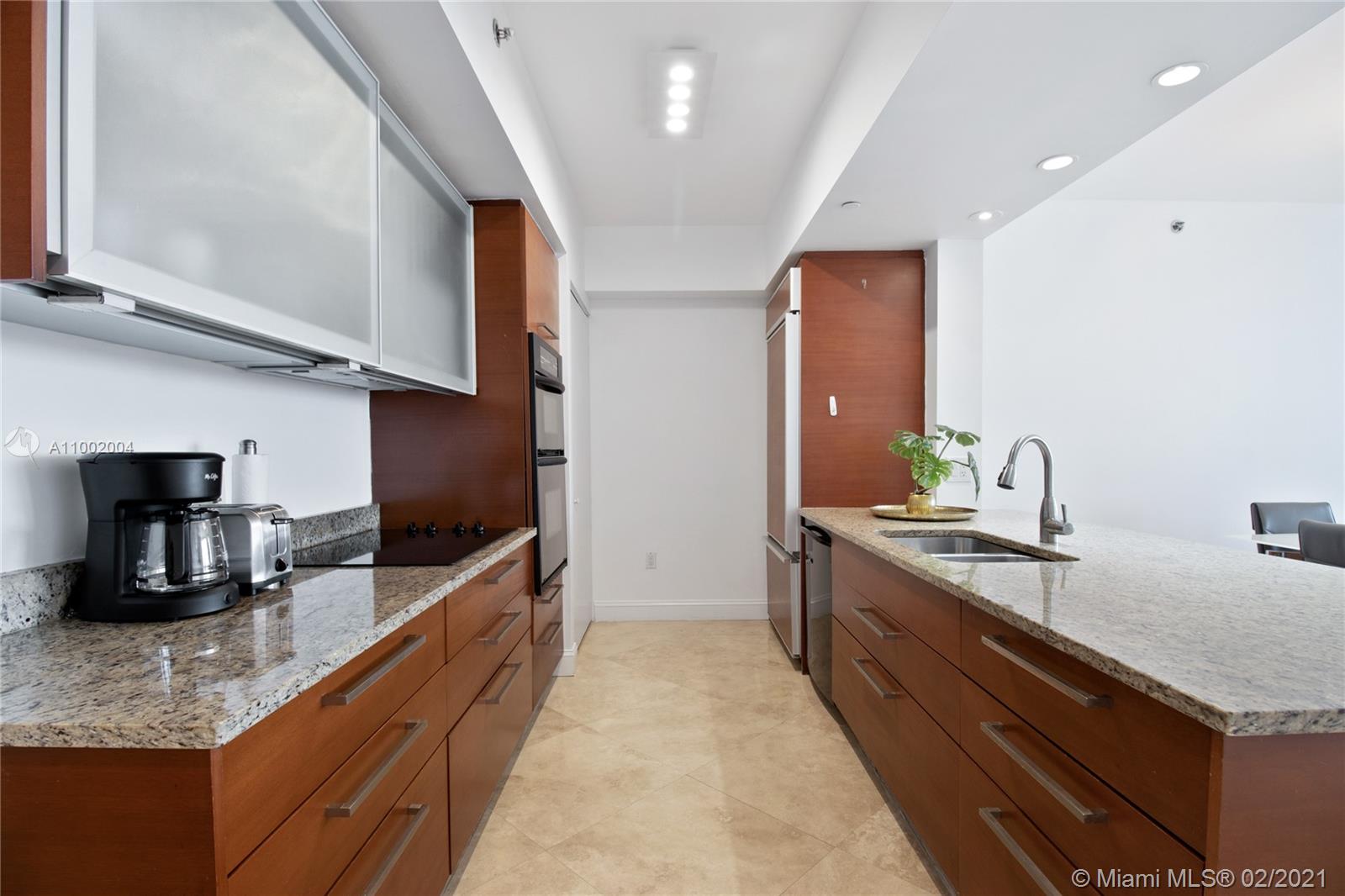 Ver detalles 3104 3 / 3 1675 sq. ft. $ 2021-02-19 0 foto
