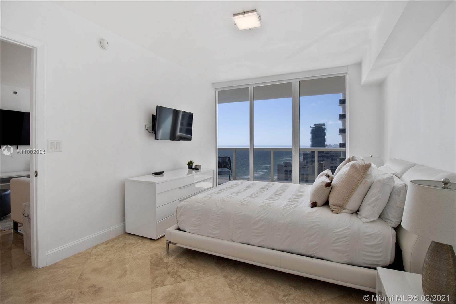 Ver detalles 3104 3 / 3 1675 sq. ft. $ 2021-02-19 0 foto