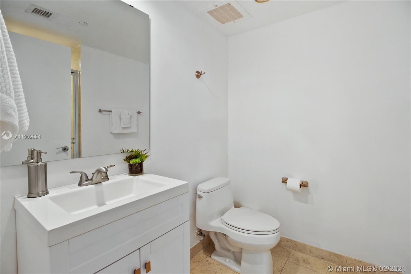 Ver detalles 3104 3 / 3 1675 sq. ft. $ 2021-02-19 0 foto