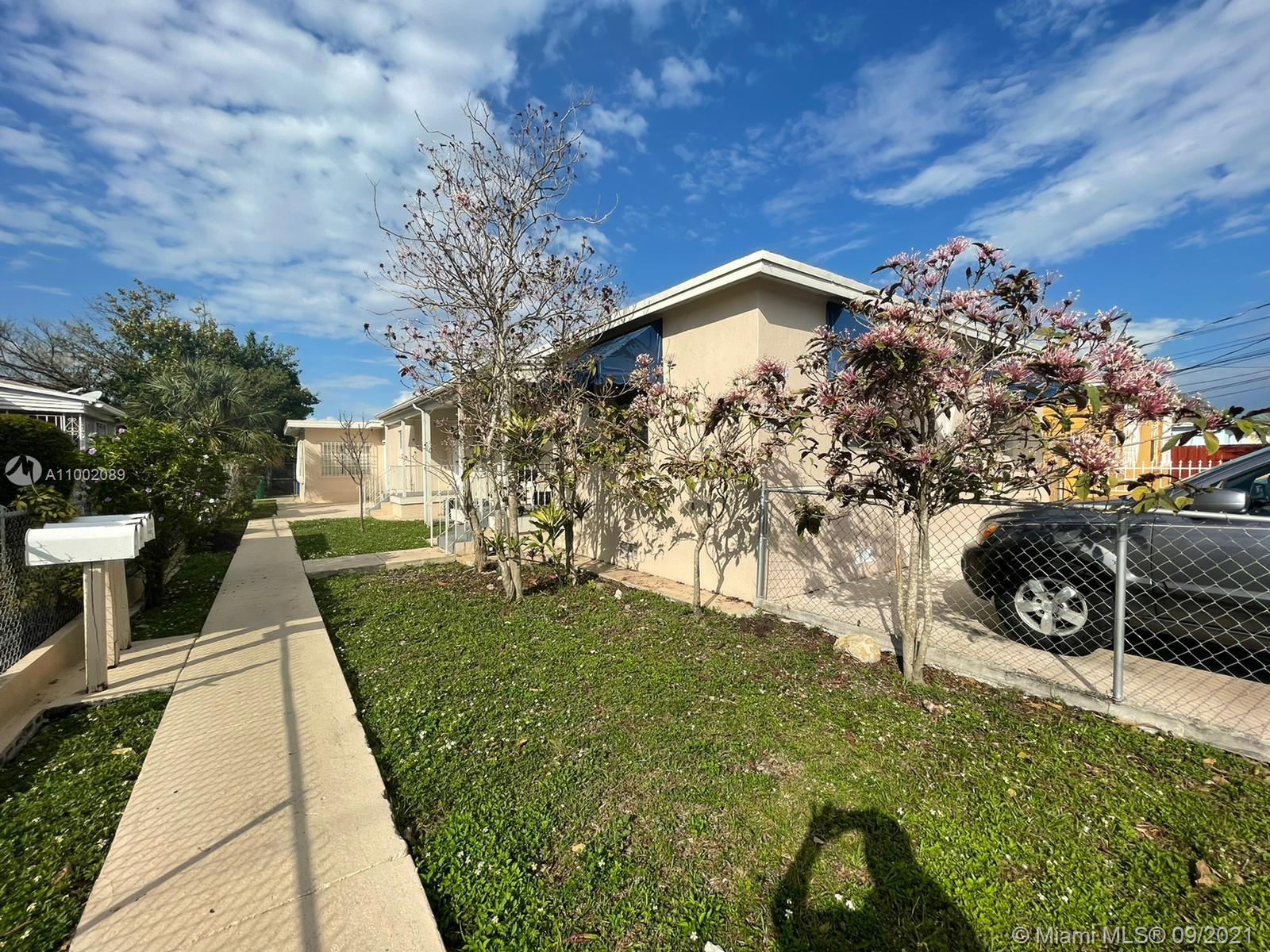 See details / 2788 sq. ft. $ 2021-03-01 0 Photo