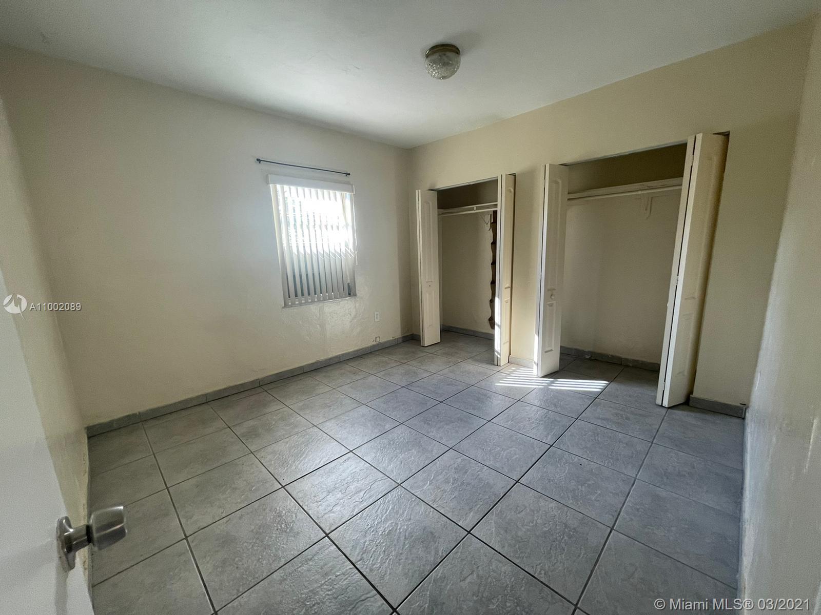 See details / 2788 sq. ft. $ 2021-03-01 0 Photo