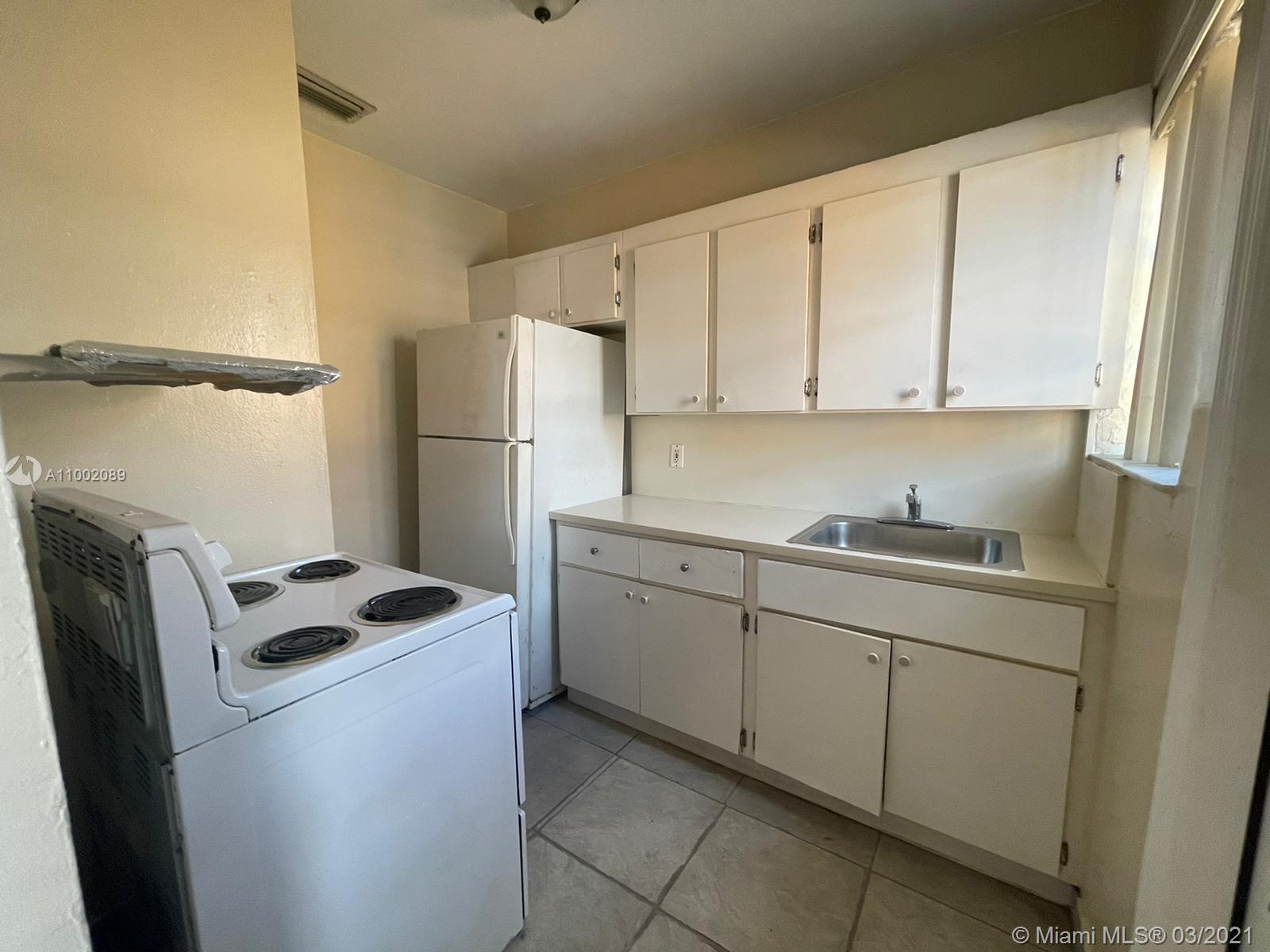 See details / 2788 sq. ft. $ 2021-03-01 0 Photo