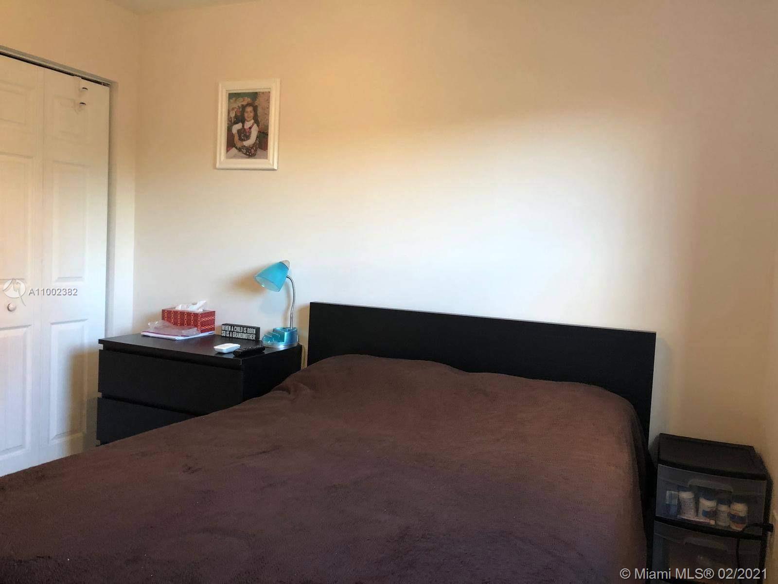 See details / 2580 sq. ft. $ 2021-02-21 0 Photo