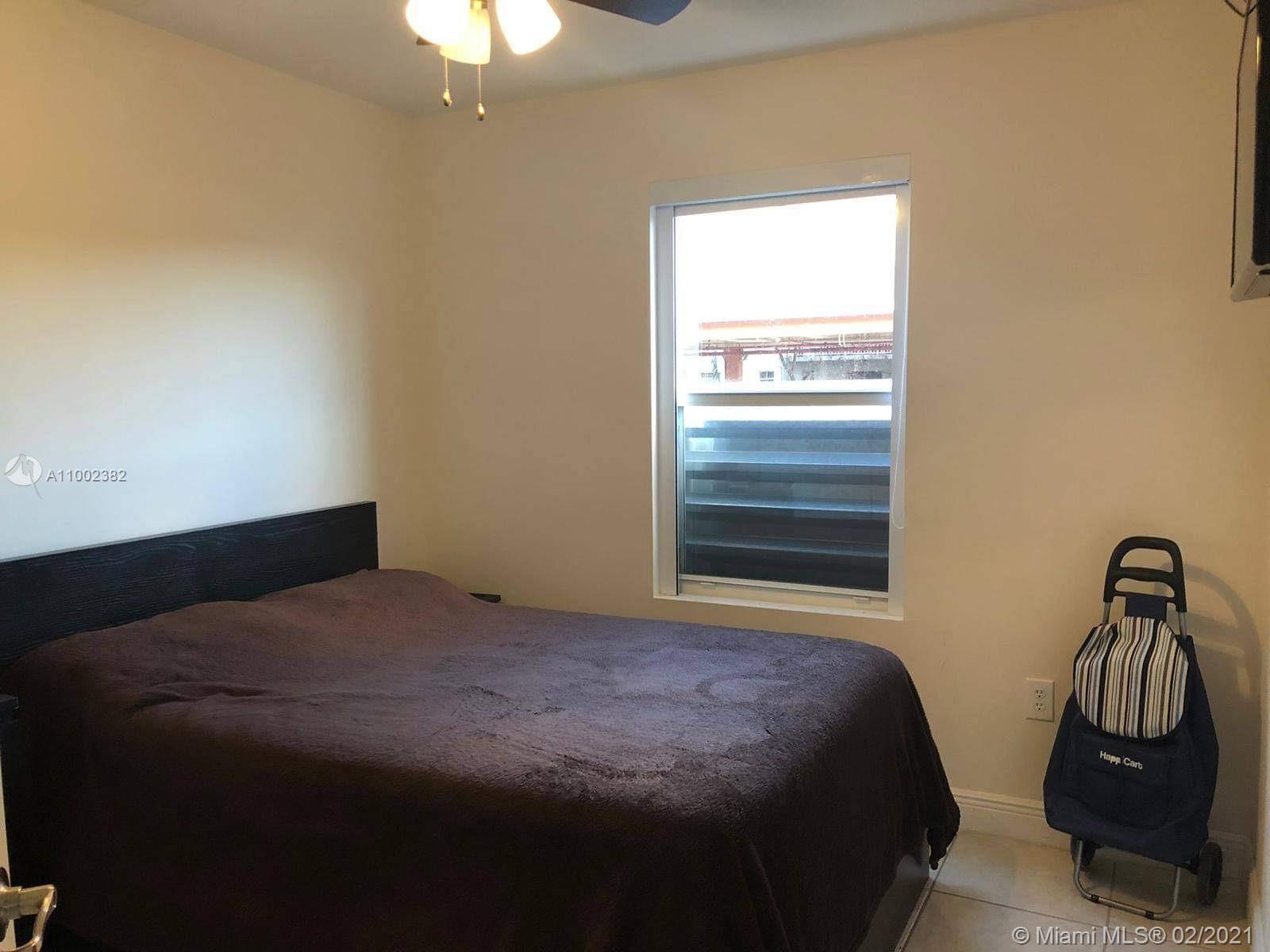 See details / 2580 sq. ft. $ 2021-02-21 0 Photo