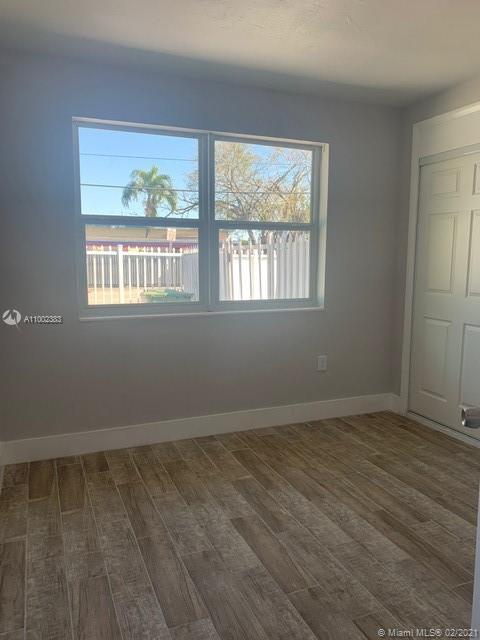 See details / 1590 sq. ft. $ 2021-02-21 0 Photo
