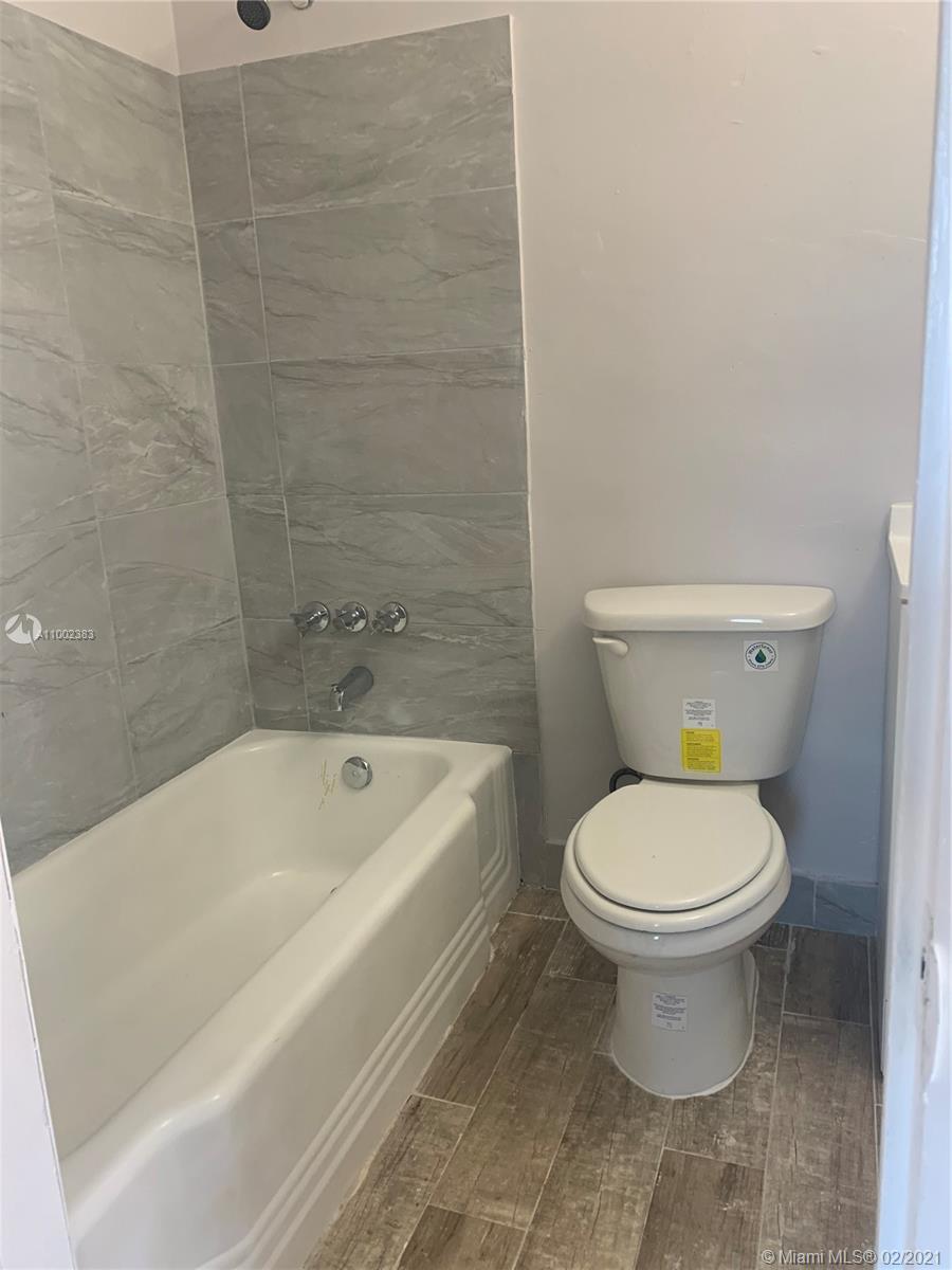 See details / 1590 sq. ft. $ 2021-02-21 0 Photo