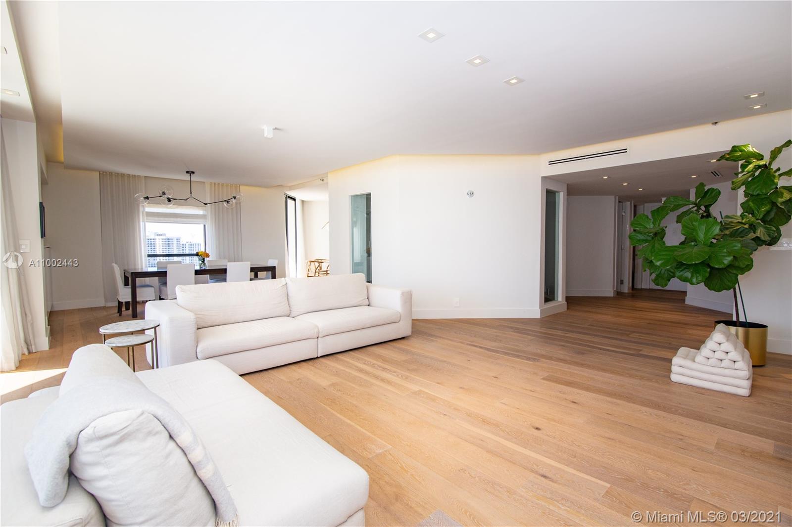 Photo of 19500 Turnberry Way #18E, Aventura, Florida, 33180 -