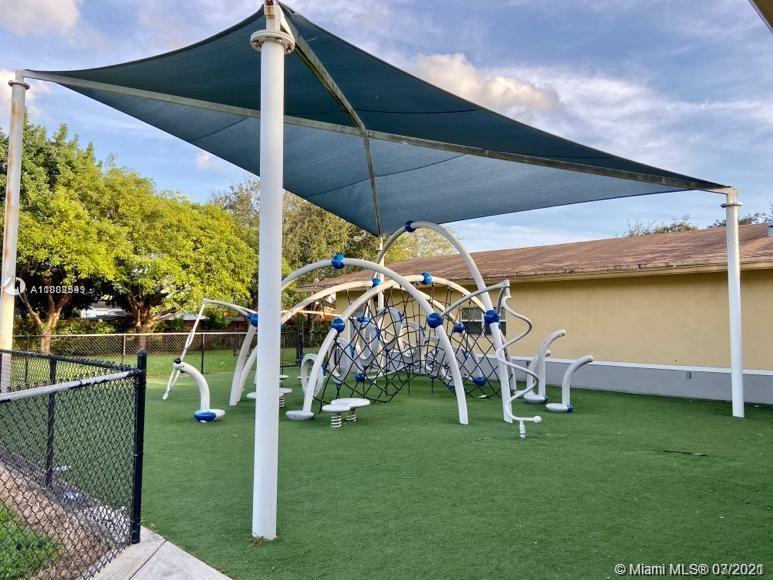 See details / 1704 sq. ft. $ 2021-02-22 0 Photo
