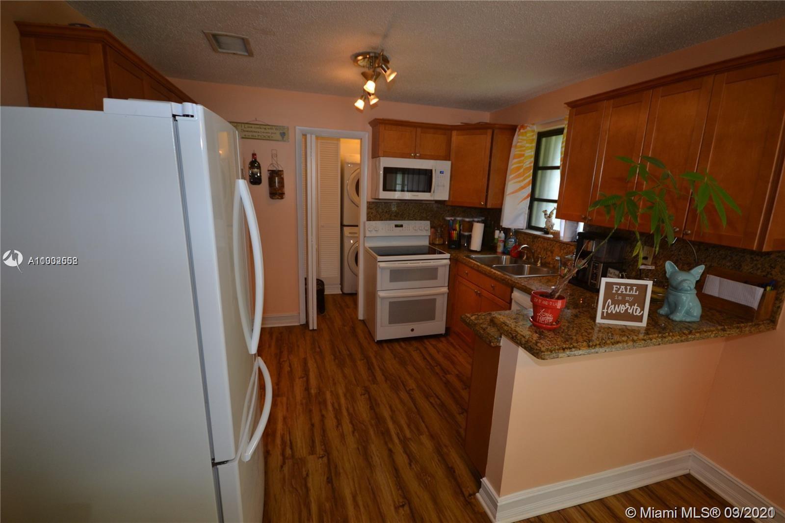 See details / 2054 sq. ft. $ 2021-02-22 0 Photo