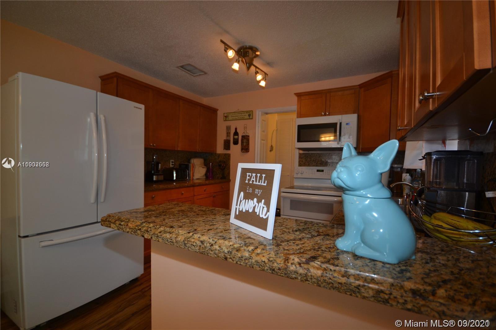 See details / 2054 sq. ft. $ 2021-02-22 0 Photo