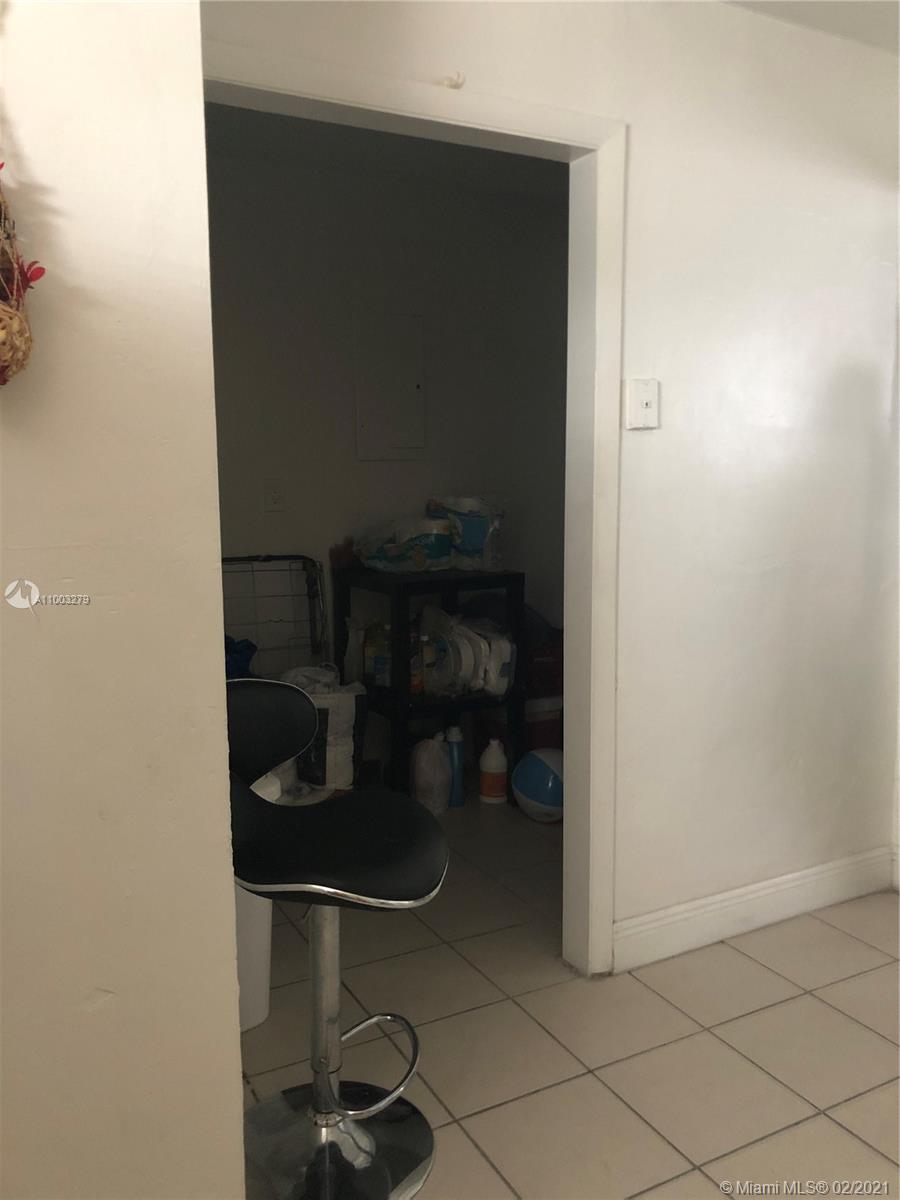 See details / 3858 sq. ft. $ 2021-02-23 0 Photo