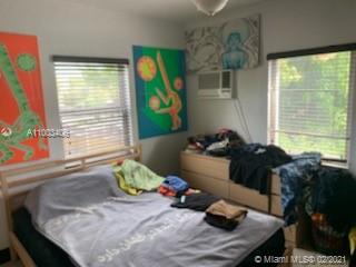 See details / 2877 sq. ft. $ 2021-03-09 0 Photo