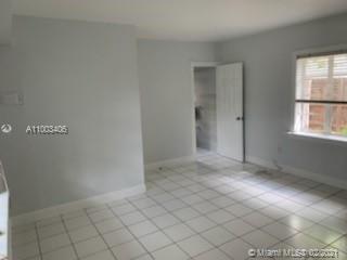 See details / 2877 sq. ft. $ 2021-03-09 0 Photo